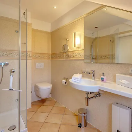 Ostsee-hotel Hotel 4*