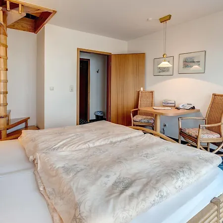 Отель Ostsee-hotel 4*